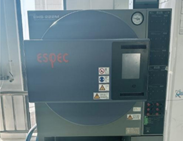 高温高湿压力试验机